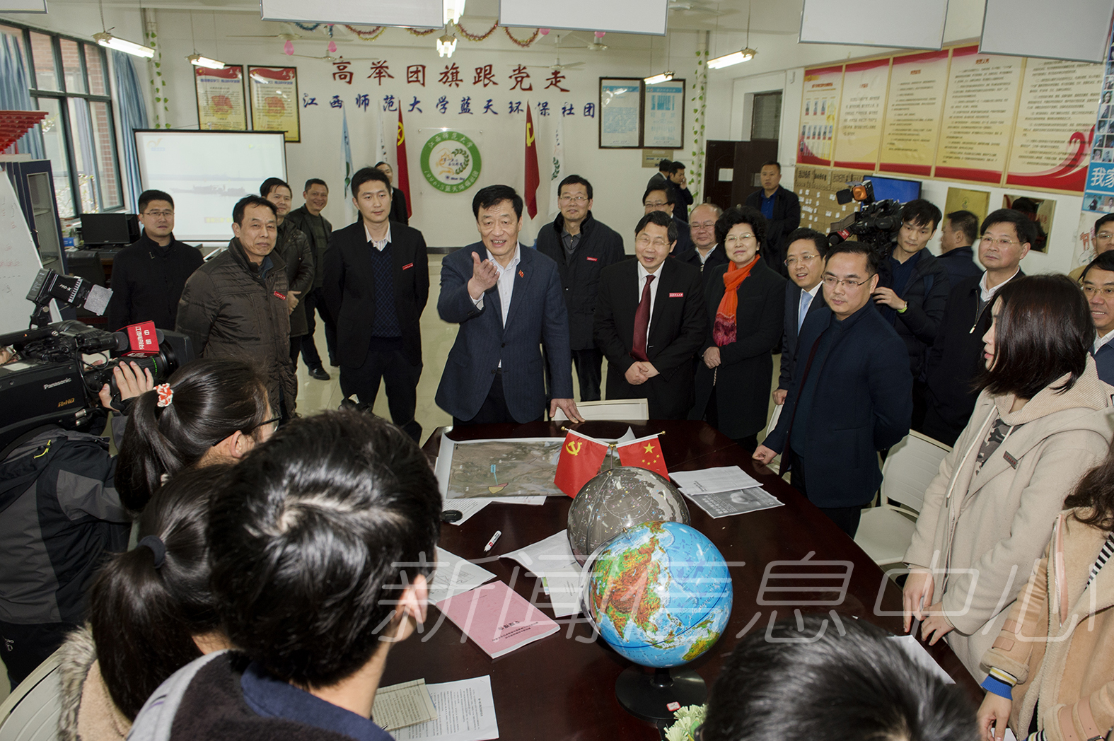 省长刘奇莅临学校考察指导工作