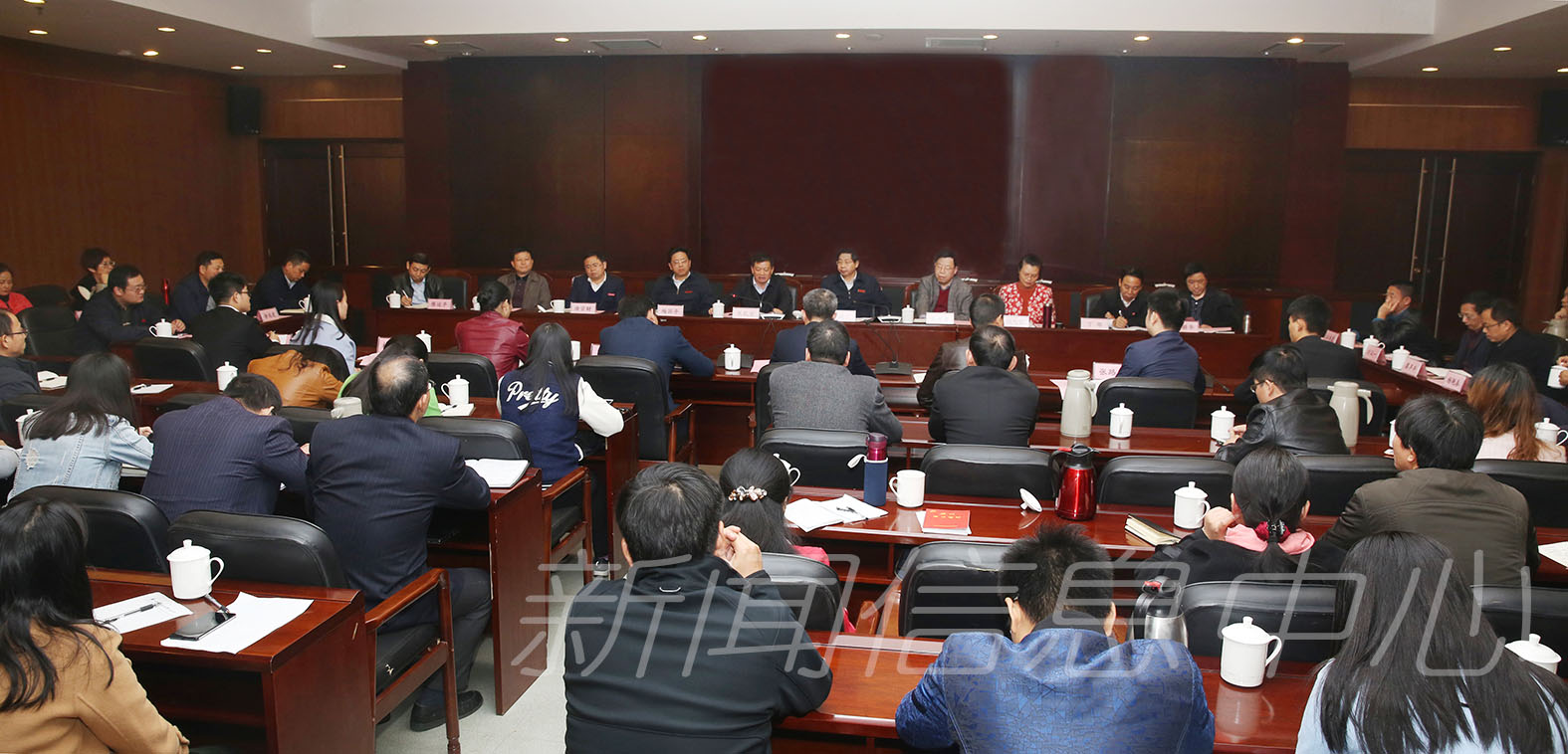 面对面宣讲 实打实互动 省委宣讲团来校宣讲党的十九大精神