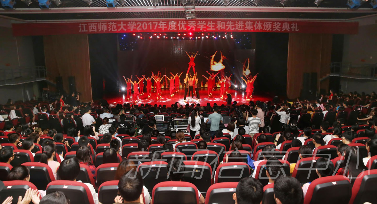 有爱师大•无限芳华——学校成功举办2018年校园开放日活动