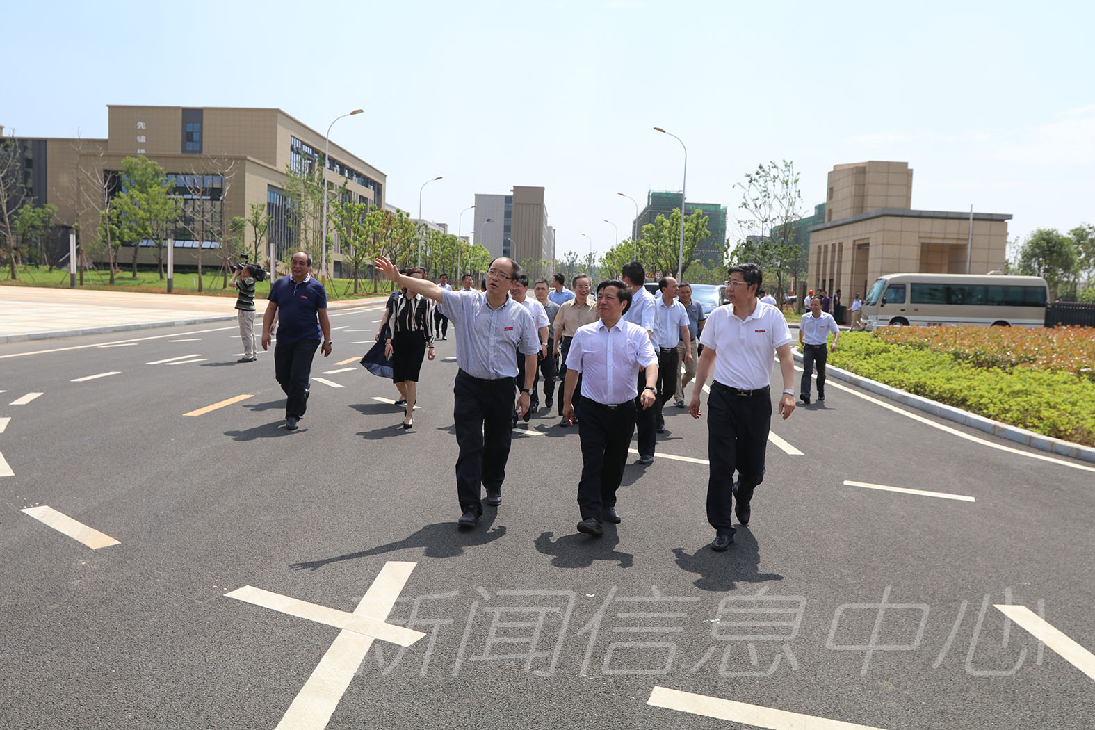 副省长孙菊生莅临我校科技学院共青校区调研指导